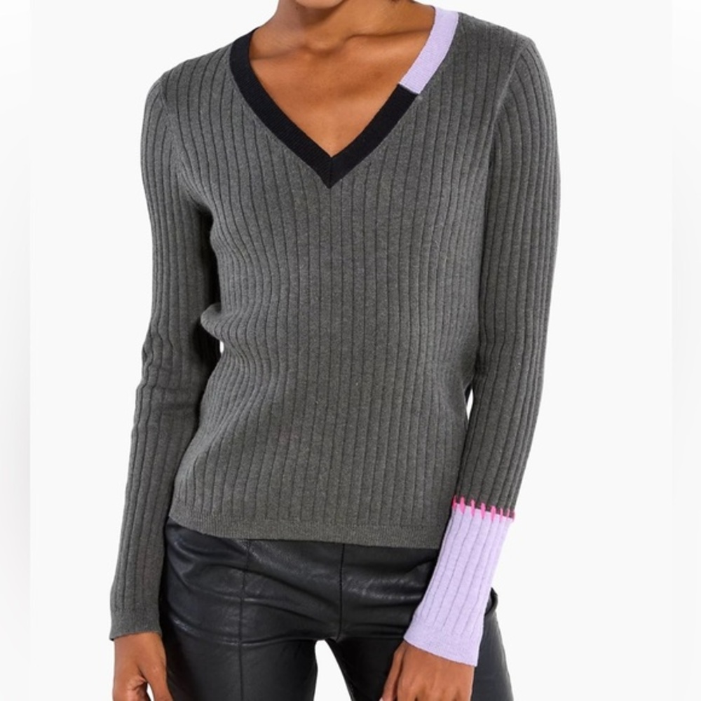 Lisa Todd v neck cashmere blend split color block sweater